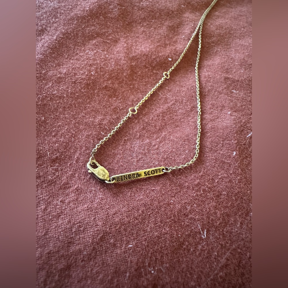 Kendra Scott chain